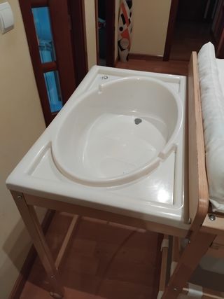 Cambiador niños con bañera