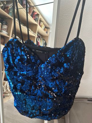 Top lentejuelas azul Zara