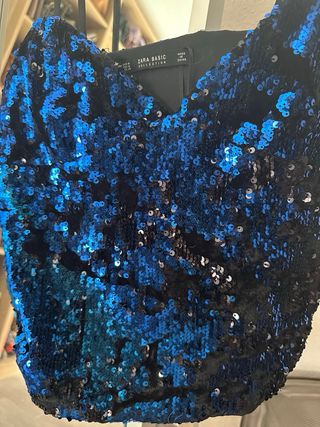 Top lentejuelas azul Zara