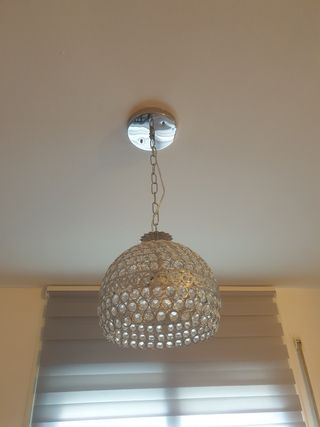 2 lámparas y 2 apliques de pared