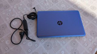 Portátil HP + Cargador original 