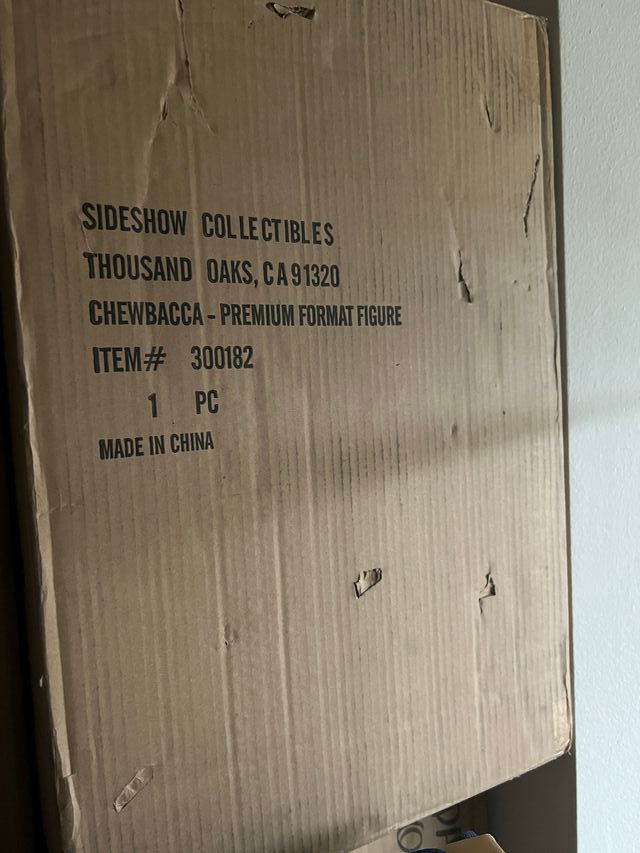 Chewbacca Premium Format™ Figure