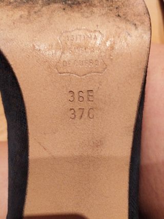 Zapato azul marino oscuro número 36-37