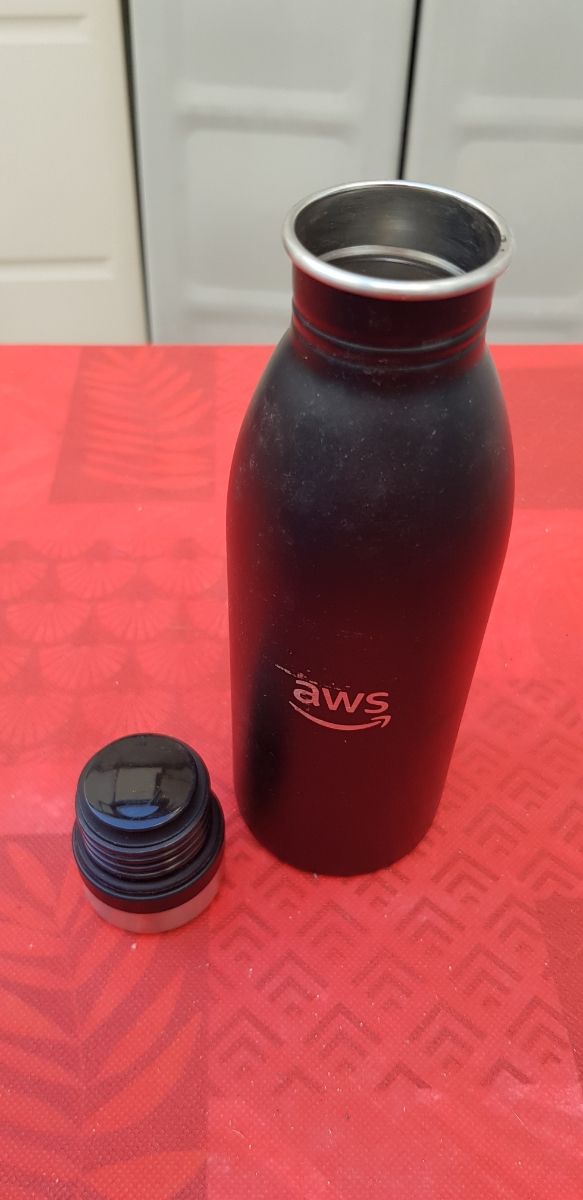 BOTELLAS DE VARIOS TIPOS