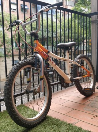 Micro Monty 104 bicicleta para niños