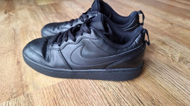 Nike Court Borough Low 37,5