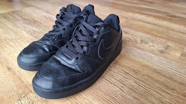Nike Court Borough Low 37,5