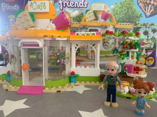 Lego Friends Cafeteria