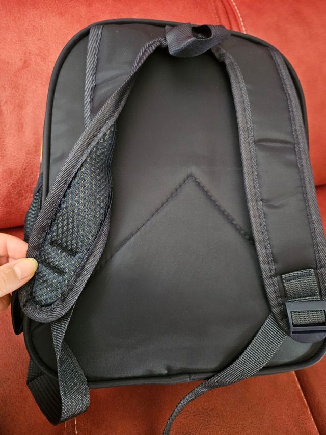 Mochila escolar infantil