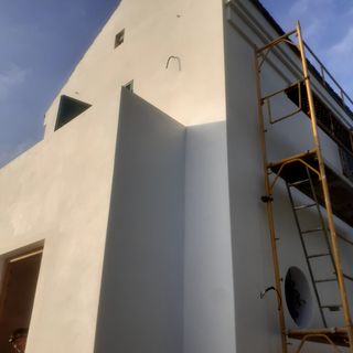 Se pintan toda clase de fachada y interiores