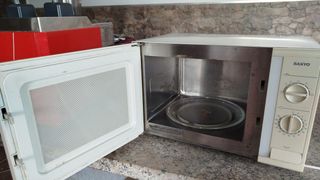 Microondas Sanyo
