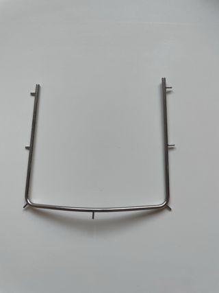 Arco dique de metal (odontología)