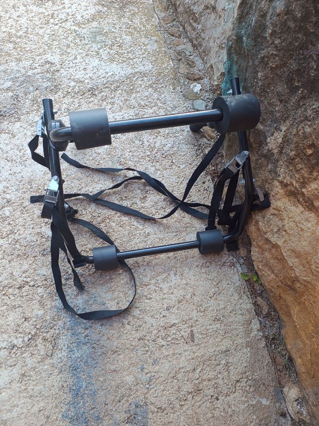 PORTA BICICLETAS PARA PORTON