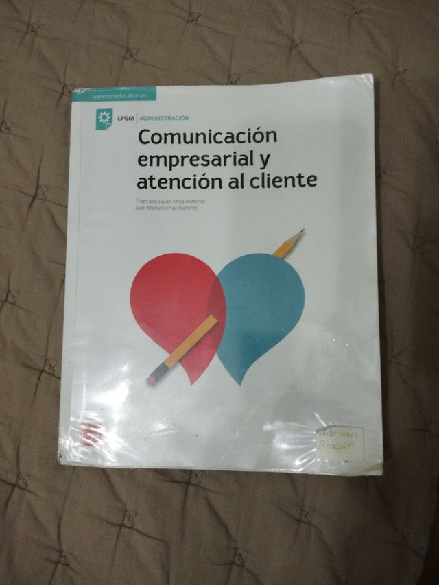 Comunicación empresarial y atención al