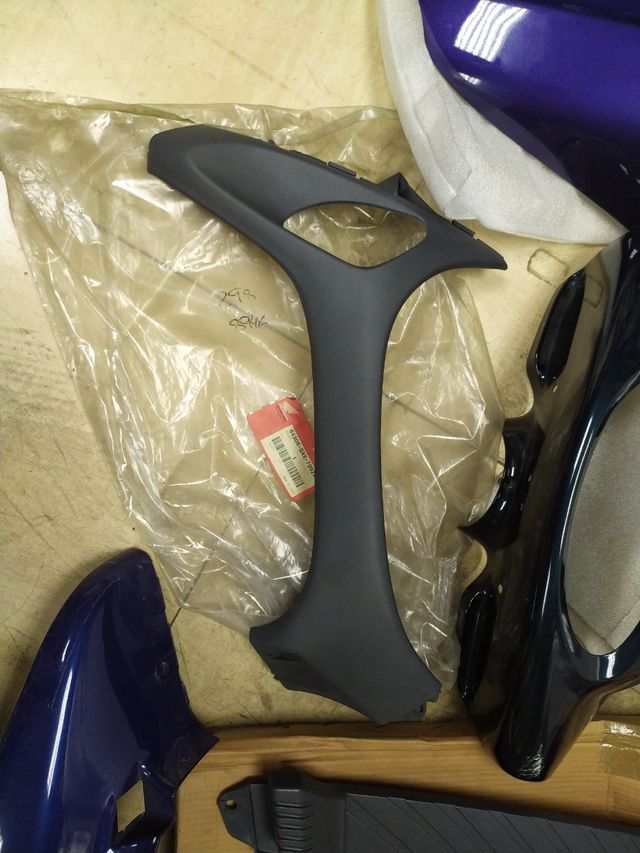 CARENADOS HONDA SJ BALI 50