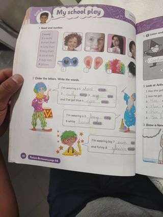 Libro de ingles  All  About Us