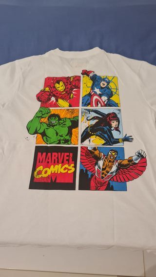 Camiseta blanca Avengers Marvel Comics