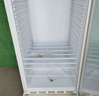 CA🍳 Armario Expositor Ref. de 470 Lts