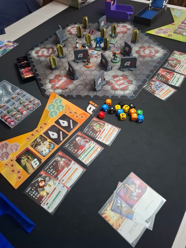 ARISTEIA minis  pintadas + SMOKE