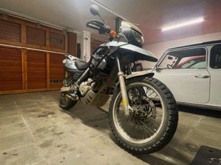BMW F650 GS 2004 Etiqueta B