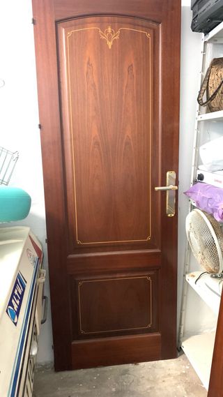 Puerta de roble de paso. Excelente calidad.