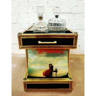 Mueble carro para vinilos