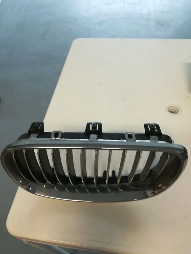 Grelha BMW