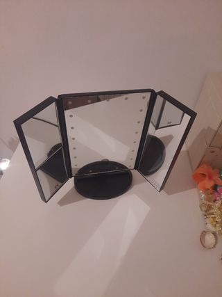 espejo tocador con luz para maquillaje