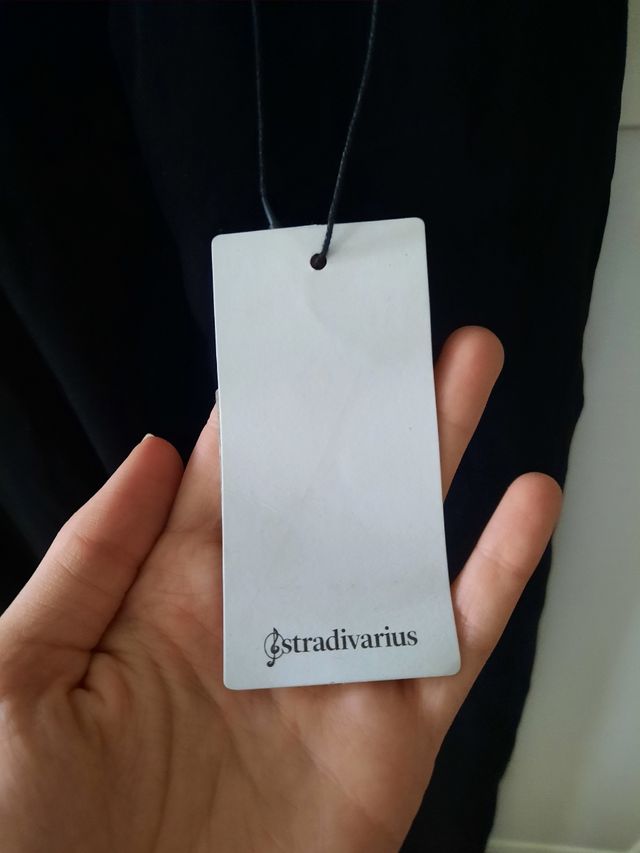 Pantalón ligero con aperturas Stradi