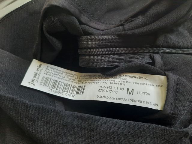 Pantalón ligero con aperturas Stradi