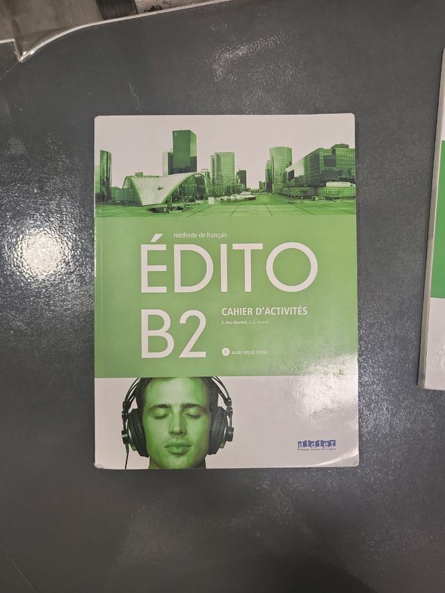 Éxito B2