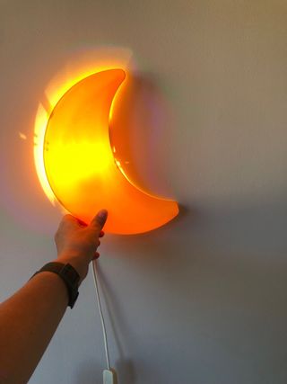 Lámpara Luna de IKEA. Lámpara infantil de pared