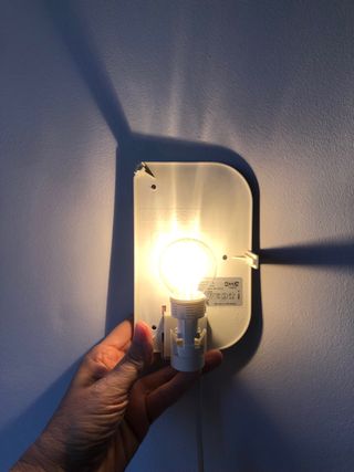 Lámpara Luna de IKEA. Lámpara infantil de pared