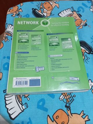 Libro de texto . Network Workbook. Inglés.