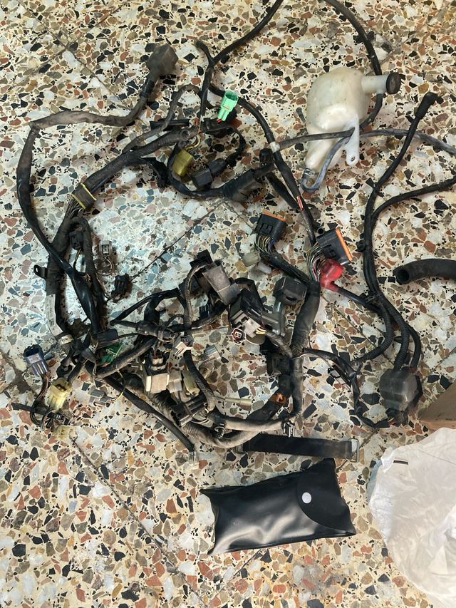 Despiece suzuki gsr 600 2010 repuestos