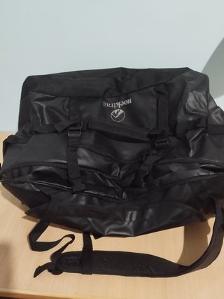 Mochila de montaña grande
