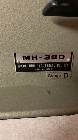 Máquina de coser industrial