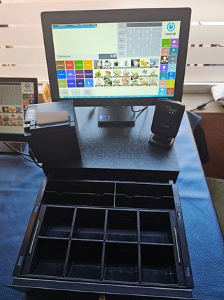 Vendo TPV hp 9015 con Programa para Hostelería