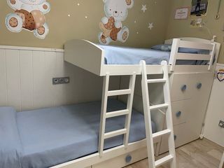 Composicion de 2 camas y cajonera