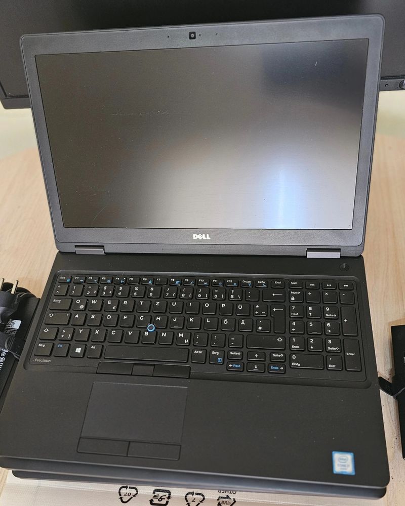 DELL Precision 3520 15,6" Proc. i7 como nuevo afbeelding 3