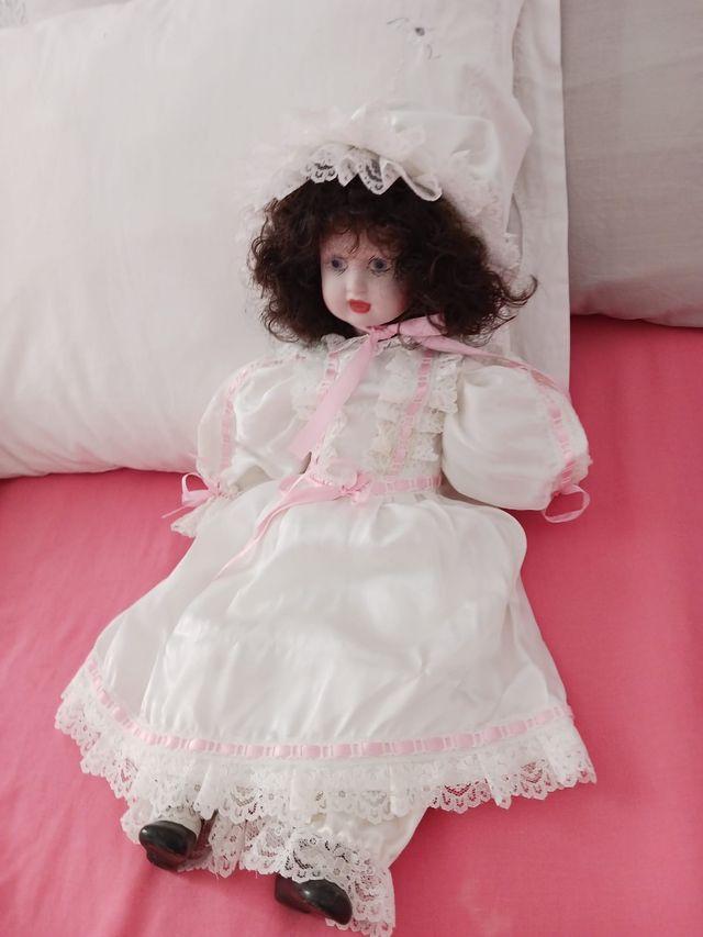 Muñeca imitación antigua