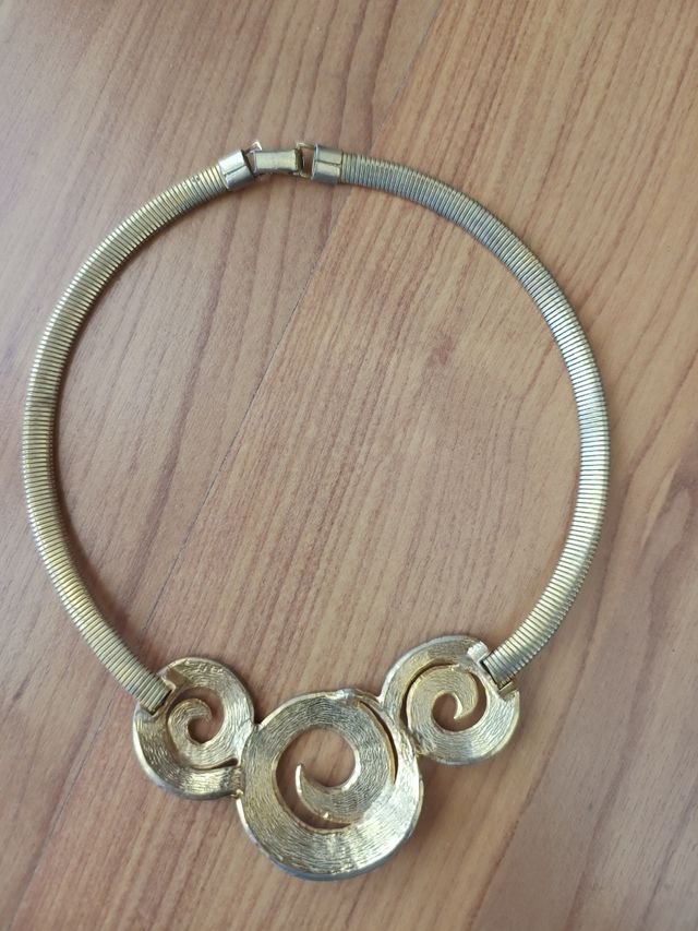 Collar fantasia vintage antiguo