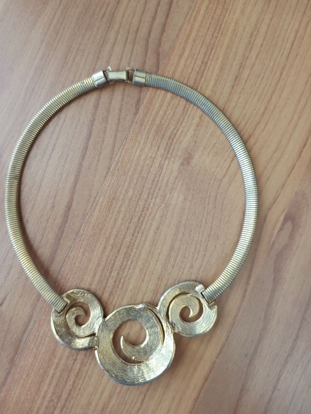 Collar fantasia vintage antiguo