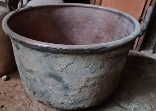 Calderón cobre antiguo