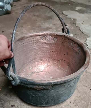 Calderón cobre antiguo