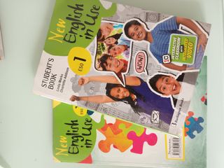 Libro y workbook inglés 1 eso