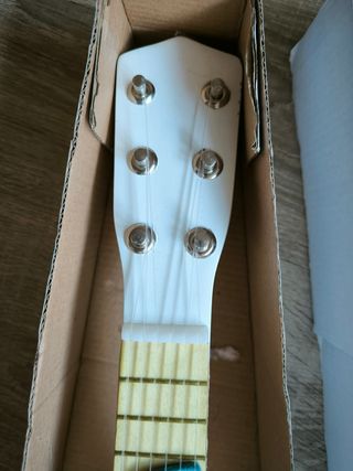 Guitarra infantil