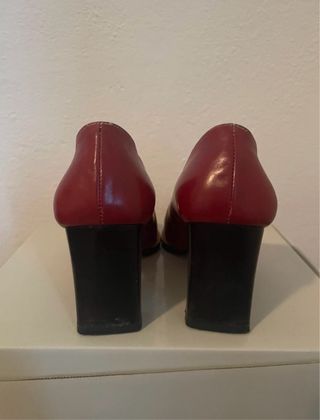 Scarpa elegante tacchi rossa