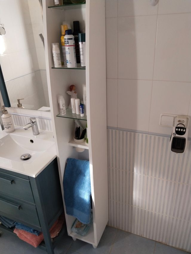 Estantería toallero