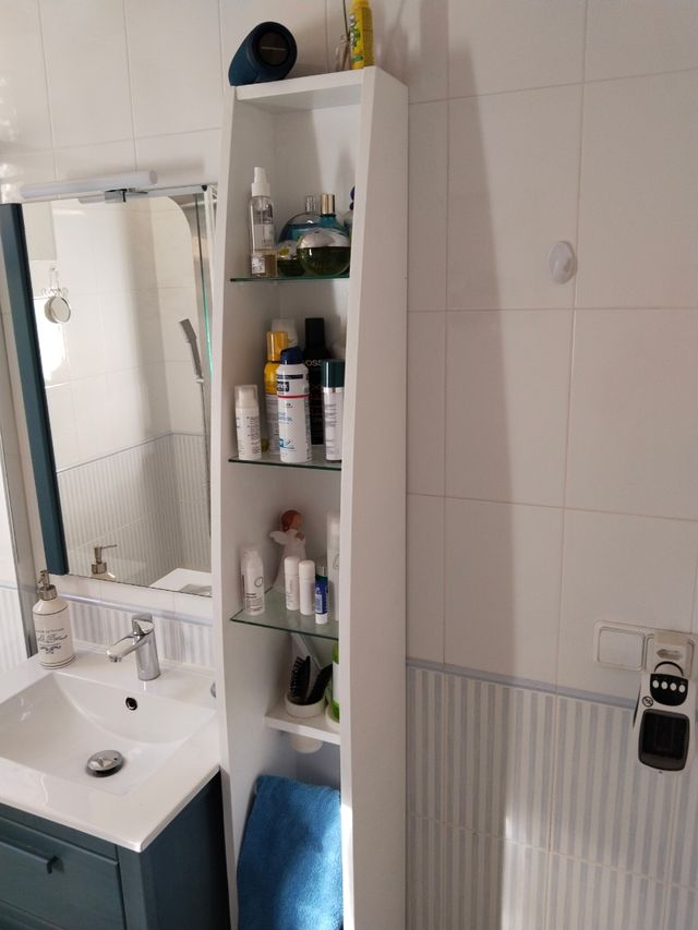 Estantería toallero